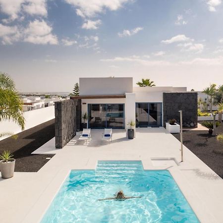 Villa Julia By Villalia Playa Blanca  Exterior photo